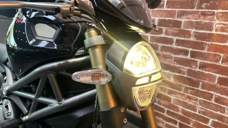 Ducati Monster 1100 Evo ABS DTC